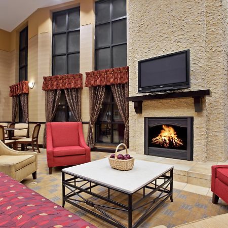 Dent Holiday Inn Express Cincinnati West By Ihg מראה חיצוני תמונה