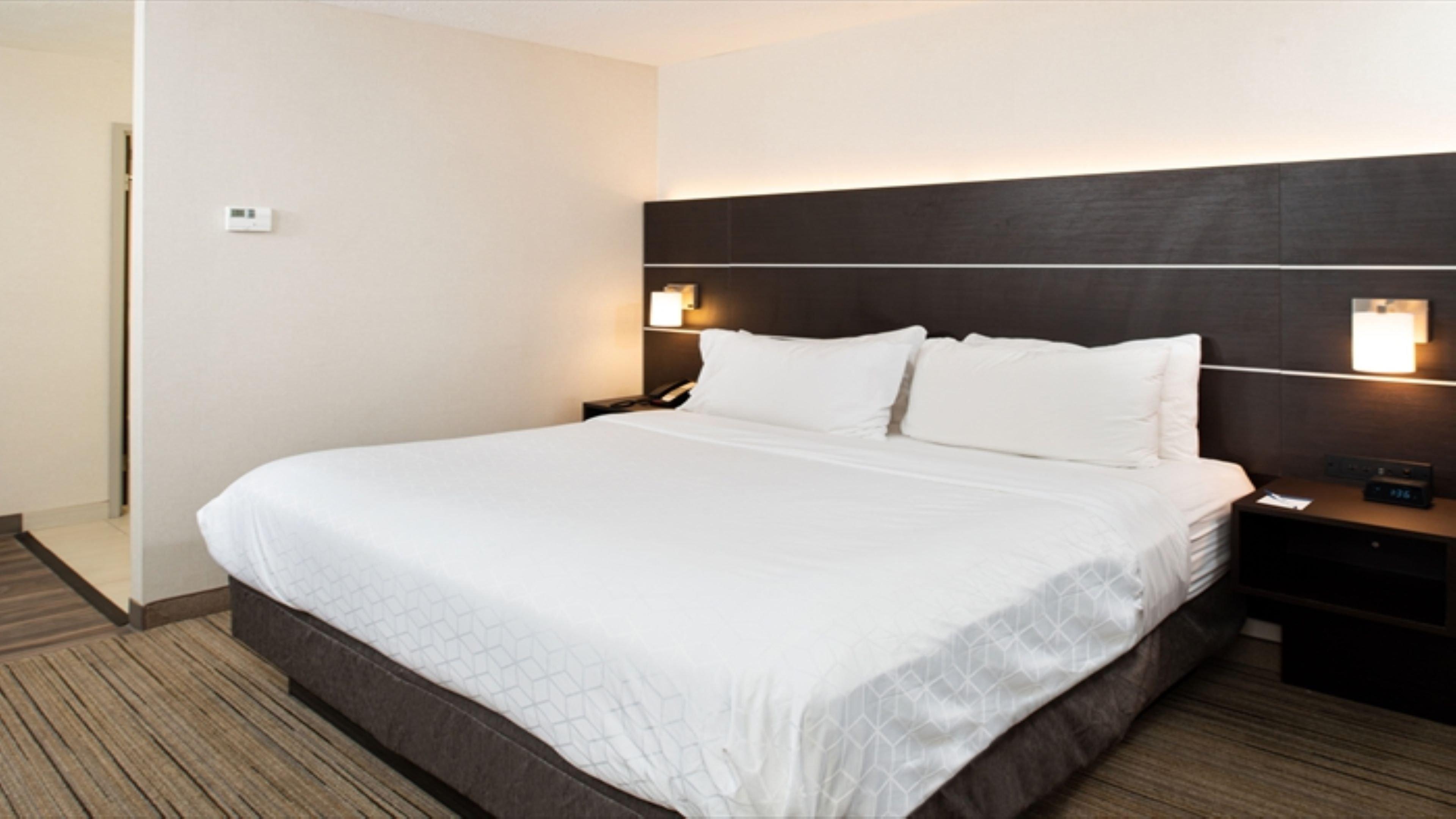 Dent Holiday Inn Express Cincinnati West By Ihg מראה חיצוני תמונה