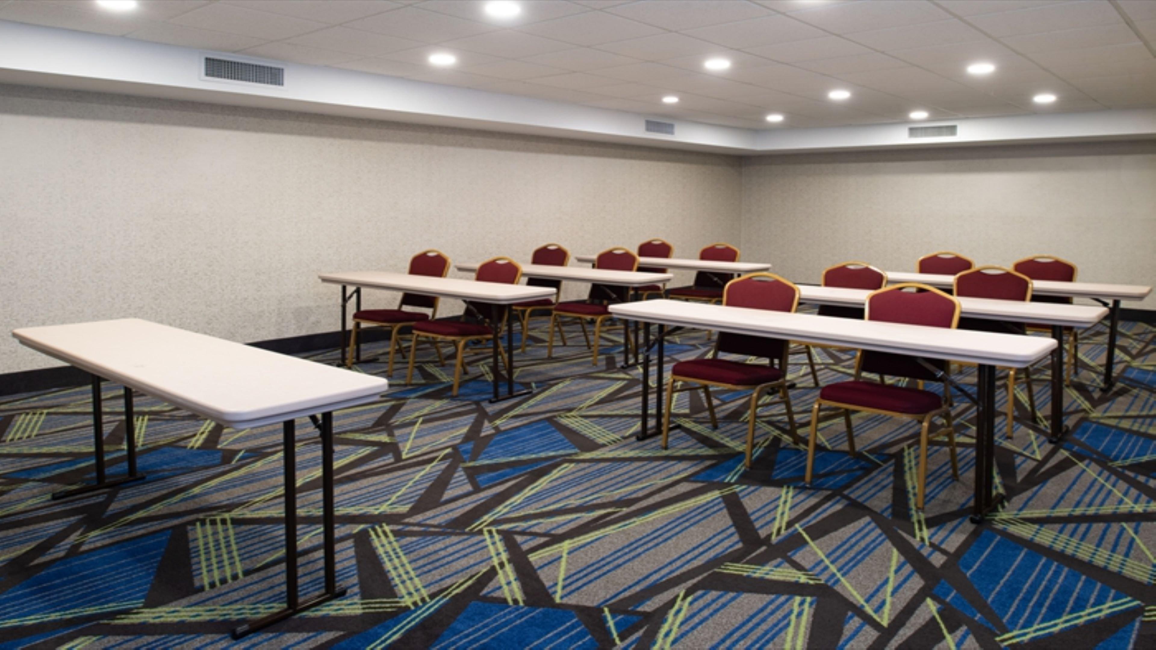 Dent Holiday Inn Express Cincinnati West By Ihg מראה חיצוני תמונה